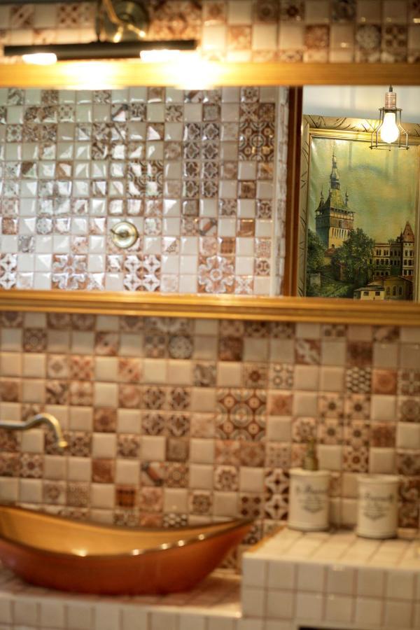 Vintage Apartment - Ultracentral, 2 Dormitoare Sighişoara Eksteriør billede